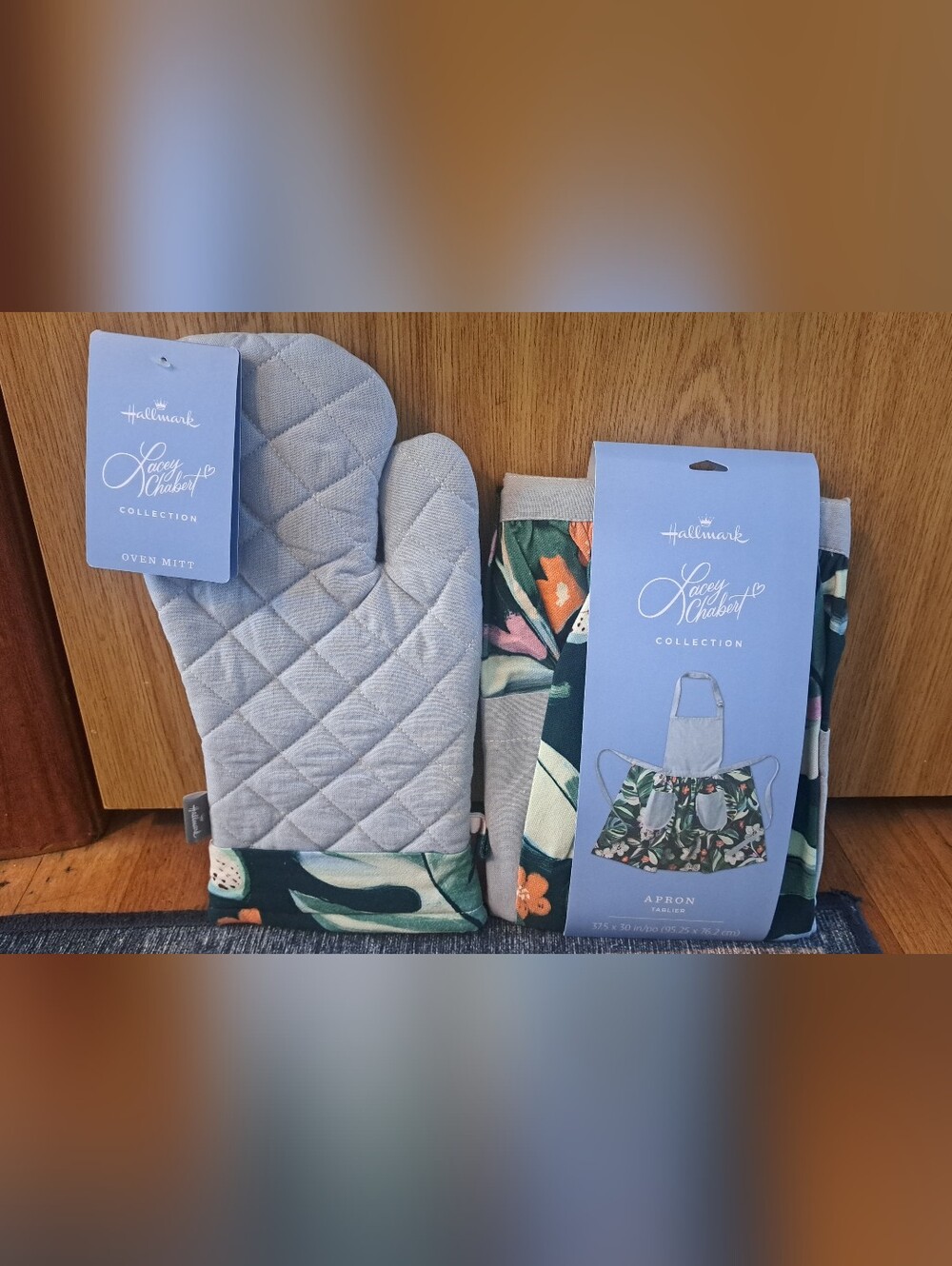 Lacey Chabery Hallmark Apron and Oven Mitt Floral